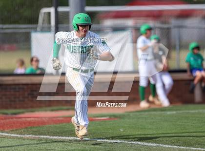 Thumbnail 3 in Myers Park vs. Ballantyne Ridge  photogallery.