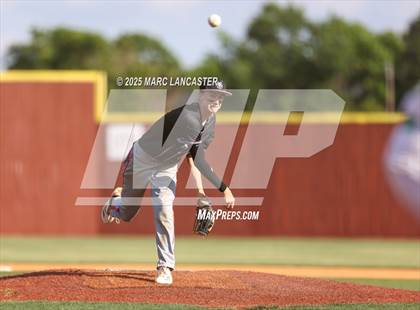 Thumbnail 2 in Myers Park vs. Ballantyne Ridge  photogallery.