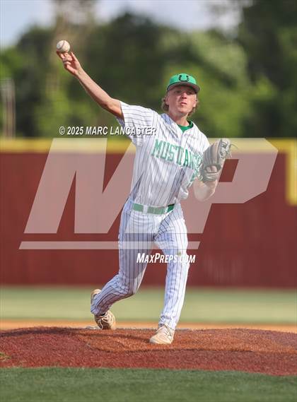 Thumbnail 1 in Myers Park vs. Ballantyne Ridge  photogallery.