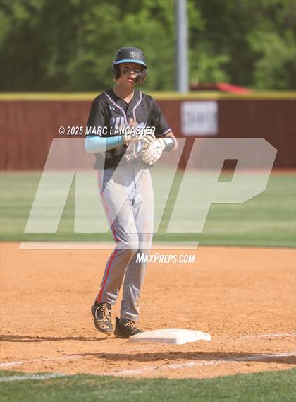 Thumbnail 2 in Myers Park vs. Ballantyne Ridge  photogallery.