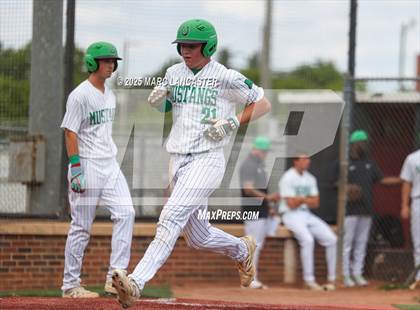 Thumbnail 1 in Myers Park vs. Ballantyne Ridge  photogallery.