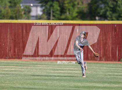 Thumbnail 1 in Myers Park vs. Ballantyne Ridge  photogallery.
