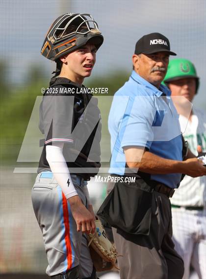 Thumbnail 2 in Myers Park vs. Ballantyne Ridge  photogallery.