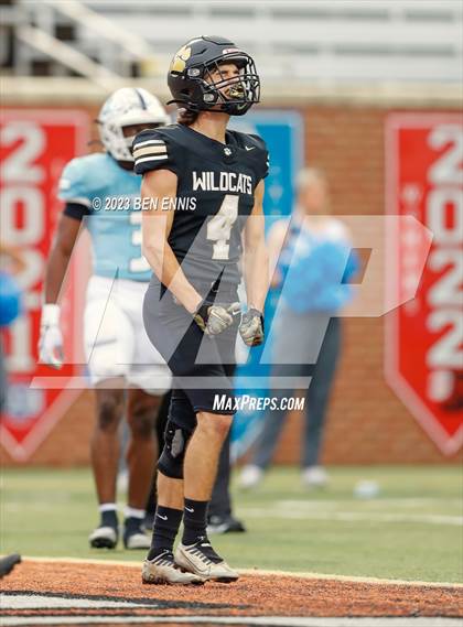 Thumbnail 1 in Robert Toombs Christian Academy vs. Flint River Academy (GIAA 1A Championship) photogallery.