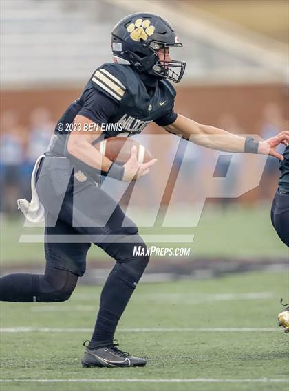 Thumbnail 2 in Robert Toombs Christian Academy vs. Flint River Academy (GIAA 1A Championship) photogallery.