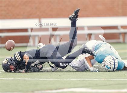 Thumbnail 2 in Robert Toombs Christian Academy vs. Flint River Academy (GIAA 1A Championship) photogallery.