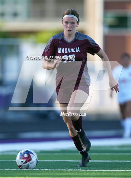Thumbnail 1 in Waco vs Magnolia (UIL 5A Bi-District Playoff) photogallery.