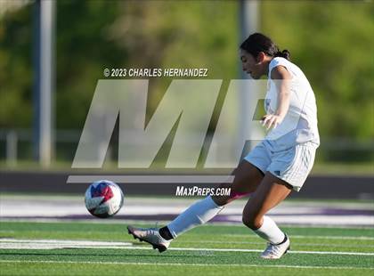 Thumbnail 3 in Waco vs Magnolia (UIL 5A Bi-District Playoff) photogallery.