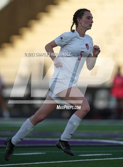 Thumbnail 2 in Waco vs Magnolia (UIL 5A Bi-District Playoff) photogallery.