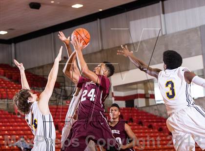 Thumbnail 3 in Lewisville vs. Arlington Heights (DFW Basketball Challenge) photogallery.
