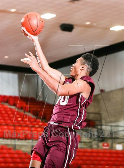 Thumbnail 1 in Lewisville vs. Arlington Heights (DFW Basketball Challenge) photogallery.
