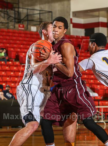 Thumbnail 1 in Lewisville vs. Arlington Heights (DFW Basketball Challenge) photogallery.