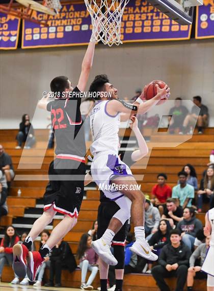 Thumbnail 1 in Lincoln @ Tokay photogallery.