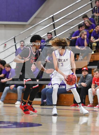 Thumbnail 3 in Lincoln @ Tokay photogallery.