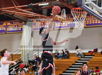 Thumbnail 2 in Lincoln @ Tokay photogallery.