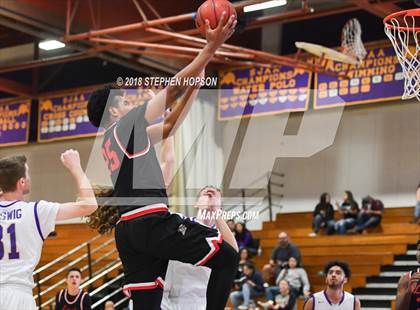 Thumbnail 1 in Lincoln @ Tokay photogallery.