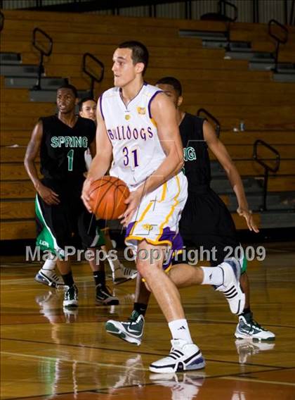 Thumbnail 3 in McAllen vs. Spring (McDonalds Texas Invitational) photogallery.