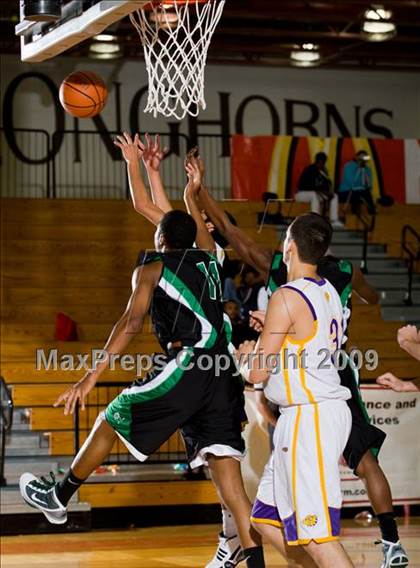 Thumbnail 1 in McAllen vs. Spring (McDonalds Texas Invitational) photogallery.