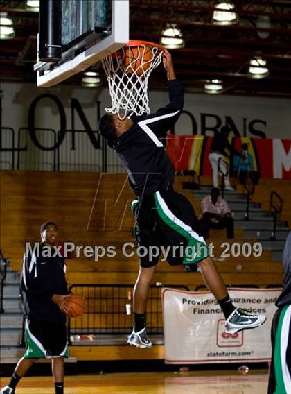 Thumbnail 1 in McAllen vs. Spring (McDonalds Texas Invitational) photogallery.