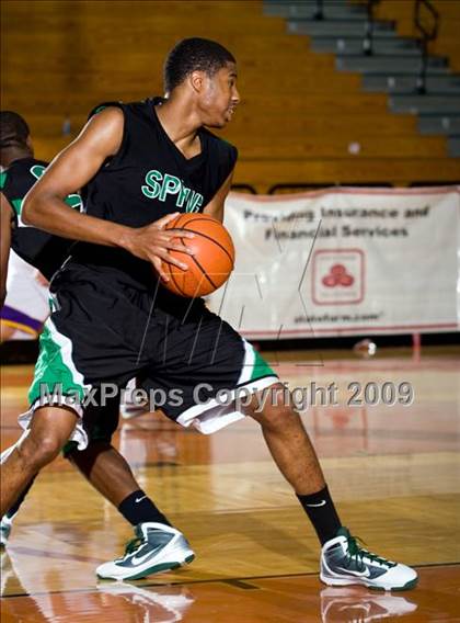 Thumbnail 3 in McAllen vs. Spring (McDonalds Texas Invitational) photogallery.