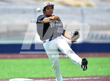 Thumbnail 2 in Ponderosa vs. Holy Family (CHSAA 4A Final #1) photogallery.