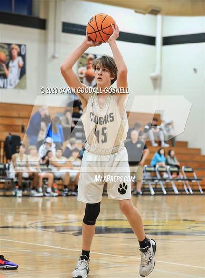 Thumbnail 1 in Dixon @ Croatan photogallery.