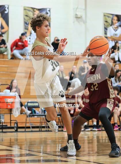 Thumbnail 2 in Dixon @ Croatan photogallery.