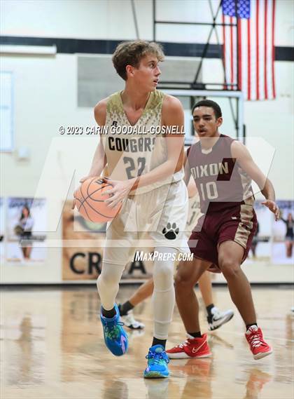 Thumbnail 1 in Dixon @ Croatan photogallery.