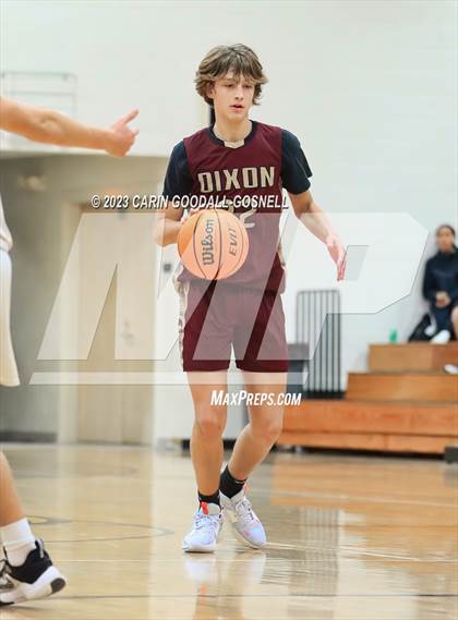 Thumbnail 1 in Dixon @ Croatan photogallery.