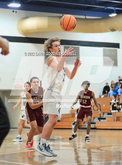 Thumbnail 2 in Dixon @ Croatan photogallery.