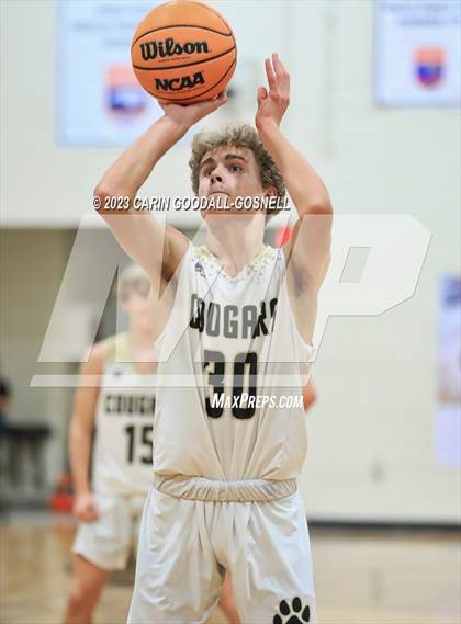 Thumbnail 3 in Dixon @ Croatan photogallery.