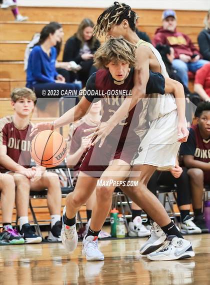 Thumbnail 1 in Dixon @ Croatan photogallery.