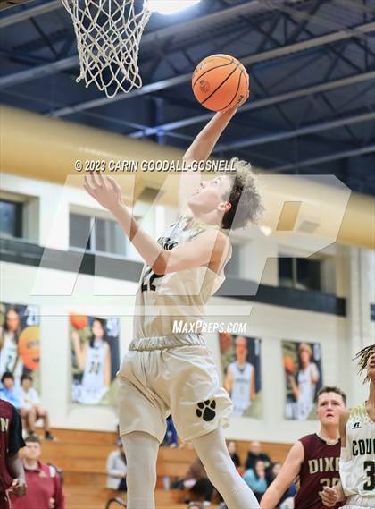 Thumbnail 1 in Dixon @ Croatan photogallery.