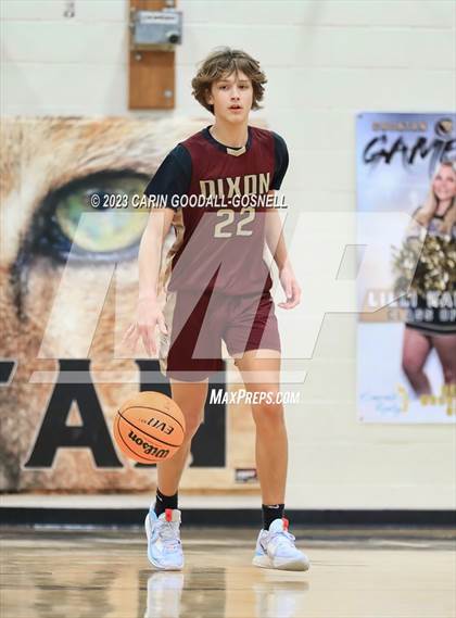 Thumbnail 3 in Dixon @ Croatan photogallery.
