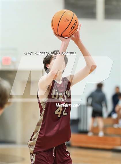 Thumbnail 3 in Dixon @ Croatan photogallery.
