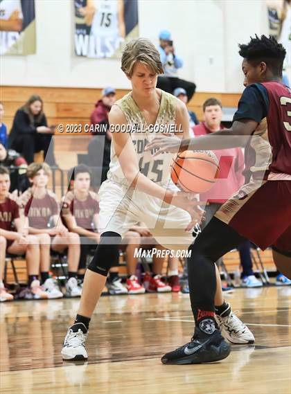 Thumbnail 2 in Dixon @ Croatan photogallery.