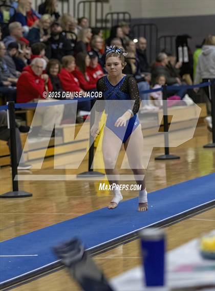 Thumbnail 3 in WIAA Badger Conference (Vault) photogallery.