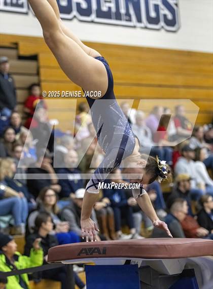 Thumbnail 3 in WIAA Badger Conference (Vault) photogallery.