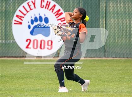 Thumbnail 3 in Central vs. Buchanan (Buchanan Tournament) photogallery.