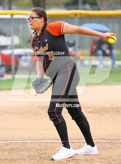 Thumbnail 2 in Central vs. Buchanan (Buchanan Tournament) photogallery.
