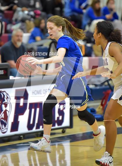 Thumbnail 1 in Xavier College Prep vs Perry photogallery.