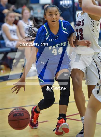 Thumbnail 2 in Xavier College Prep vs Perry photogallery.