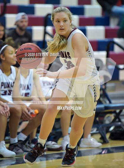 Thumbnail 2 in Xavier College Prep vs Perry photogallery.