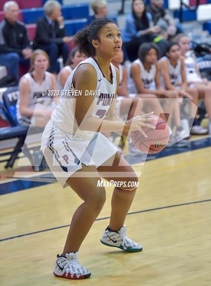 Thumbnail 2 in Xavier College Prep vs Perry photogallery.