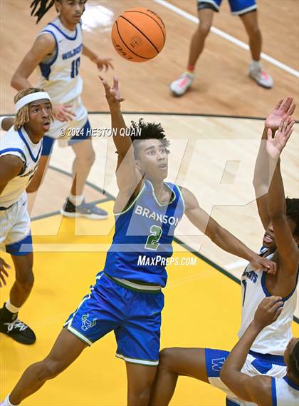 Thumbnail 2 in Windward vs. Branson (Damien Classic) photogallery.