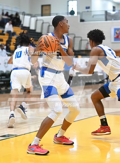 Thumbnail 2 in Windward vs. Branson (Damien Classic) photogallery.