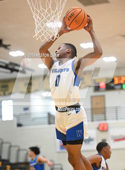 Thumbnail 1 in Windward vs. Branson (Damien Classic) photogallery.