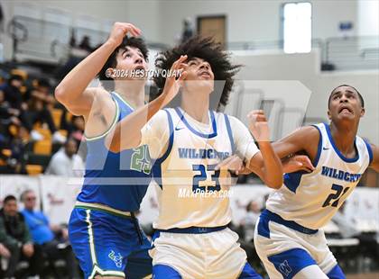 Thumbnail 2 in Windward vs. Branson (Damien Classic) photogallery.