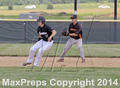Thumbnail 3 in Carbondale vs Mt. Vernon (IHSA 2A Regional Final) photogallery.
