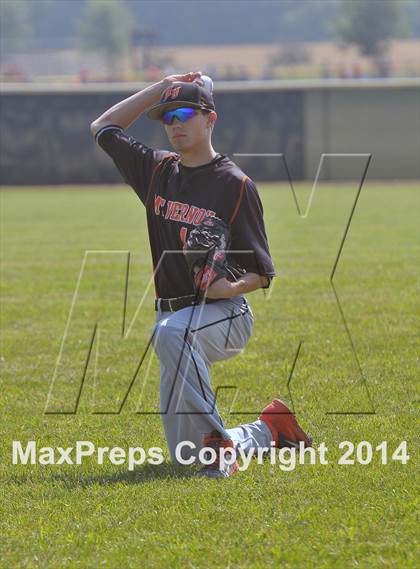 Thumbnail 1 in Carbondale vs Mt. Vernon (IHSA 2A Regional Final) photogallery.